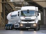 Renault Premium Lander 6x2 2006 года (UK)